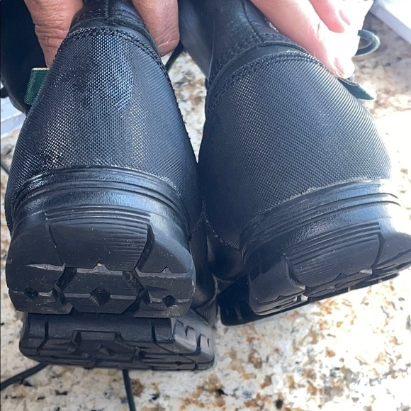 Ralph Lauren Rugged Black Fur-Lined Boots - Picture 11 of 14